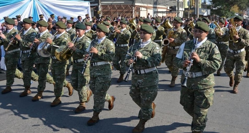Este domingo, por el día del ejército habrá exposición y espectáculos en el Parque de la Democracia
