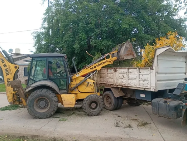 Fontana intensifica operativos de limpieza en avenidas y espacios p&uacute;blicos