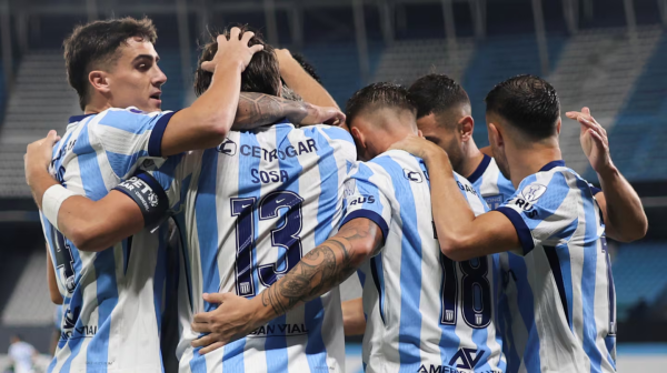 Racing enfrenta a Rosario Central por un lugar en las semifinales del Torneo Apertura: hora, TV y formaciones