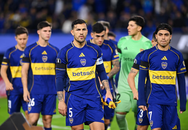 La Bombonera habl&oacute; tras la eliminaci&oacute;n de Boca en la Libertadores: de la reacci&oacute;n de Riquelme al &ldquo;que se vayan todos&rdquo;