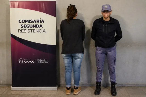 Discuti&oacute; con su pareja, incendi&oacute; una moto y descubrieron que era robada