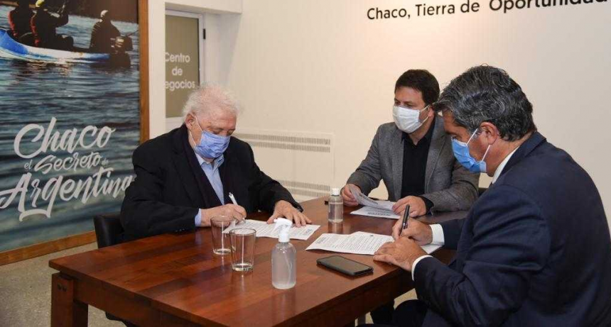 Capitanich firm&oacute; acuerdos para capacitaciones, transformaci&oacute;n digital y expansi&oacute;n de la Red de Telemedicina