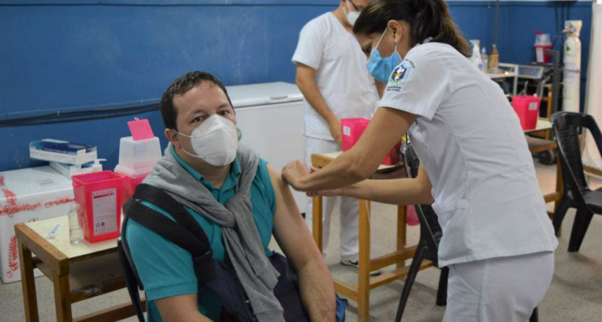 COVID-19: comenzaron a inocular al personal legislativo