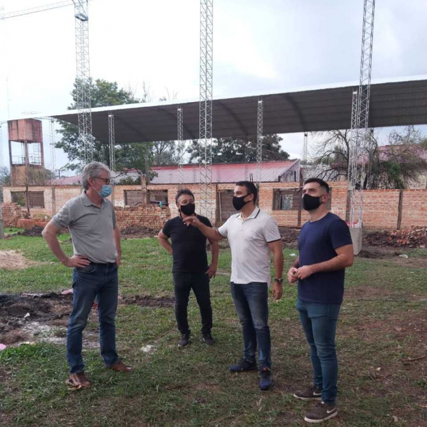 Avanza la construcci&oacute;n del gimnasio cubierto del Club Atl&eacute;tico Juventud de Tirol