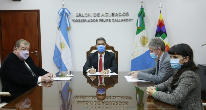 Compromiso de los tres poderes del Estado para adherir a la Ley Yolanda