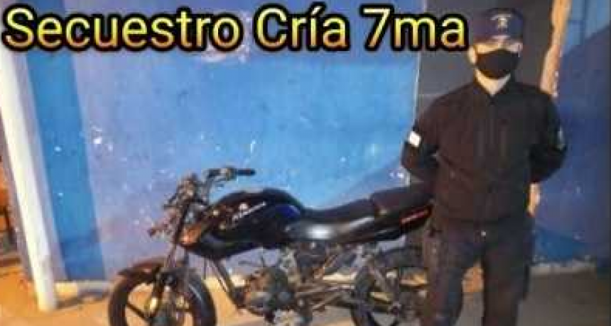 Abandonaron una moto al notar la presencia de polic&iacute;as