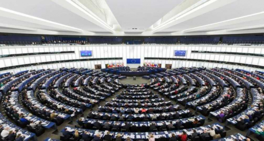 El Parlamento Europeo aprob&oacute; la introducci&oacute;n de certificados COVID a partir del 1 de julio