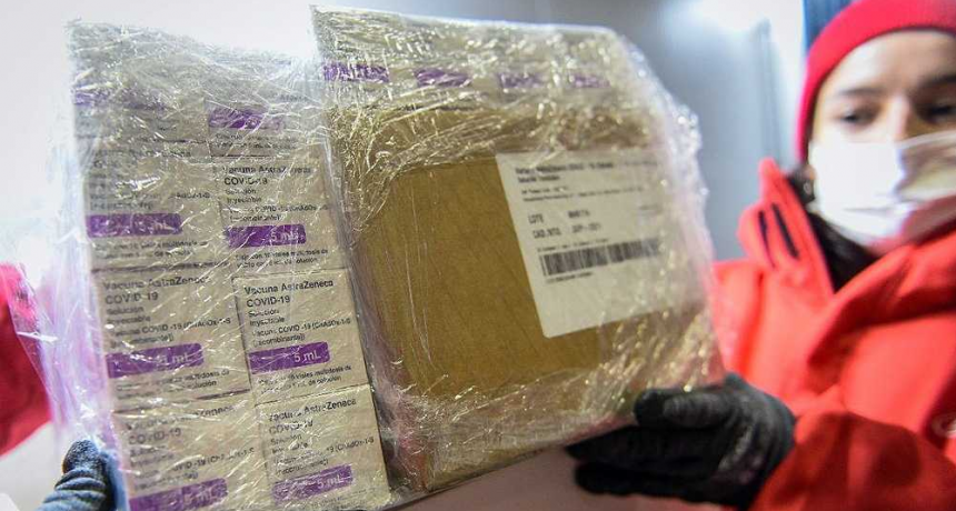 Llegan otras 11 mil dosis de la vacuna AtraZeneca a Chaco 