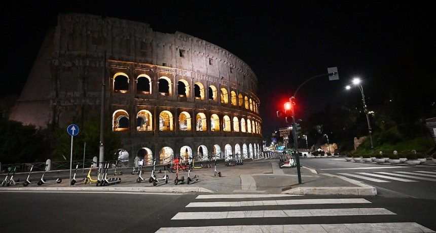 Italia se prepara a abandonar el toque de queda nocturno
