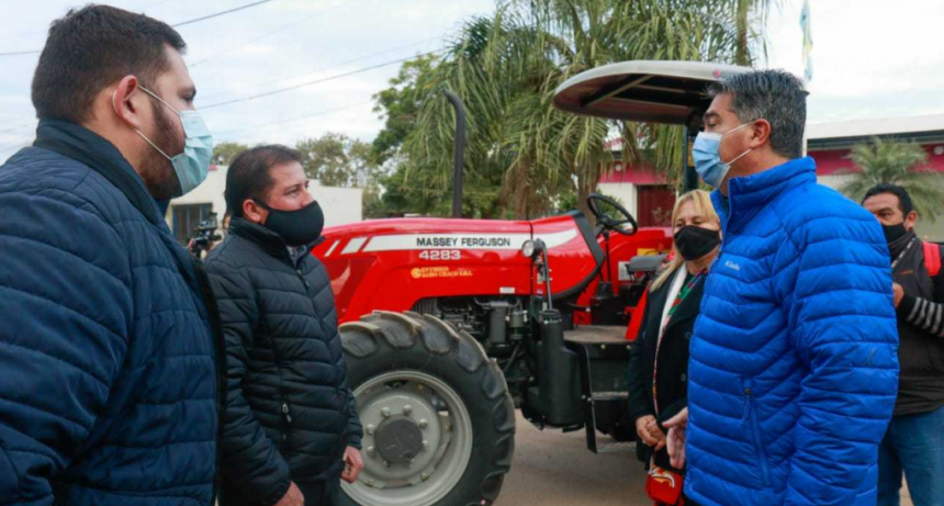 L&iacute;nea 613: El Gobernador Jorge Capitanich entreg&oacute; equipamiento al municipio de General Roca