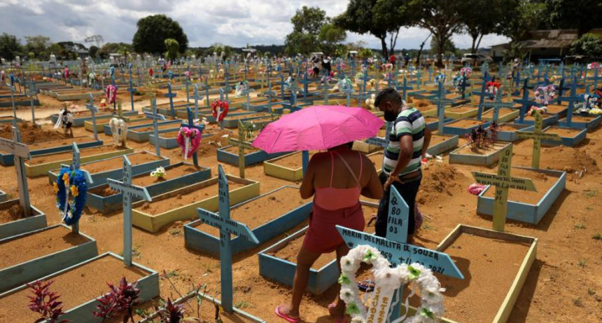 Brasil super&oacute; las 500.000 muertes por COVID-19 y advierten una tercera ola