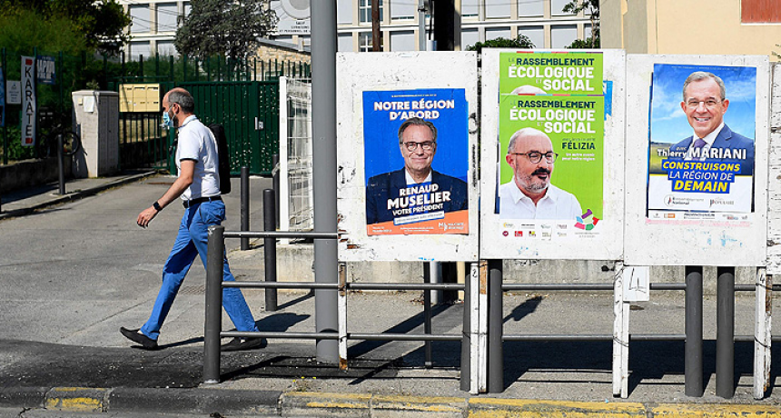 Los partidos franceses negocian alianzas para la segunda vuelta electoral