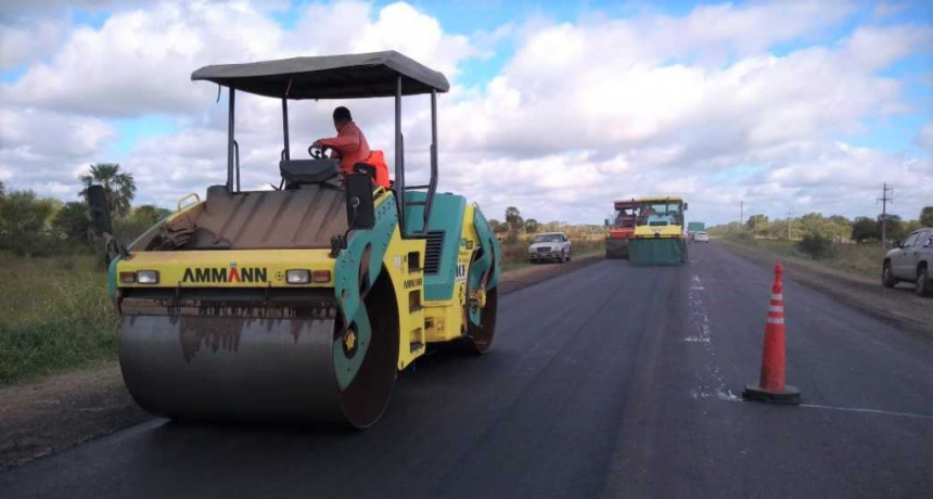 Vialidad Nacional trabaja en varios frentes de obra sobre ruta 11