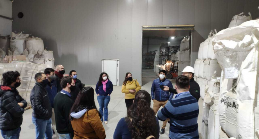 J&oacute;venes empresarios de FECHACO se reunieron en Pampa del Infierno