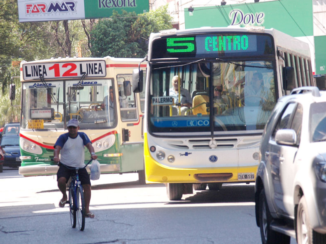 Transporte urbano: llegan los fondos de Nación y empresarios buscarán completar salarios este jueves