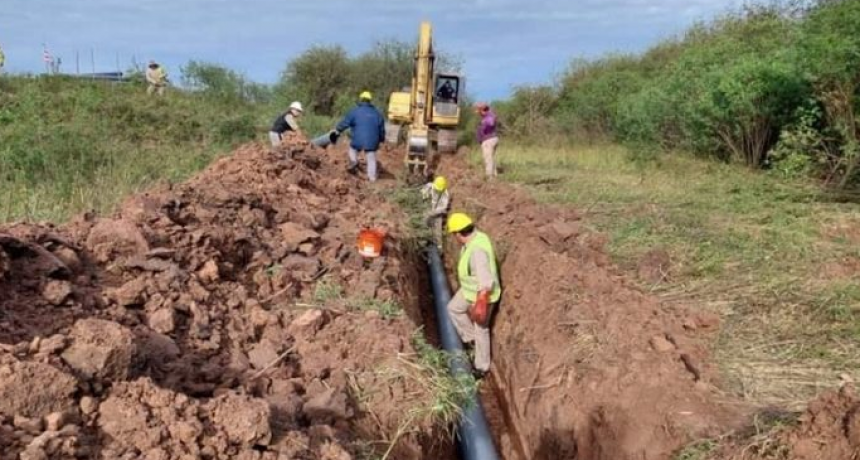 Acceso al agua potable: avanza extensión del Acueducto hacia Villa Río Bermejito y El Espinillo