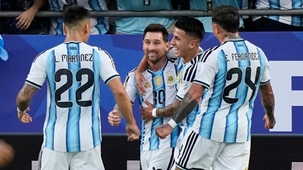 Lionel Messi igual&oacute; el r&eacute;cord hist&oacute;rico del alem&aacute;n Klose y es el m&aacute;ximo goleador de los mundiales