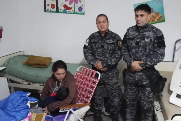 Polic&iacute;as realizaron maniobras de RCP y lograron reanimar a un ni&ntilde;o de dos a&ntilde;os