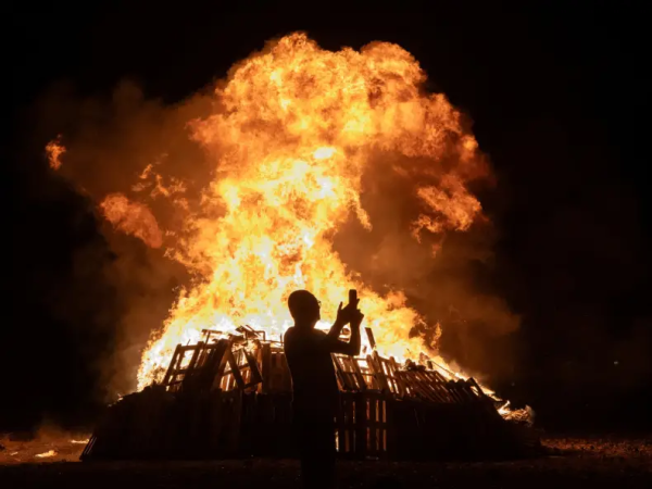 Noche de San Juan: fuego, purificaci&oacute;n y renovaci&oacute;n en la noche m&aacute;s larga del a&ntilde;o