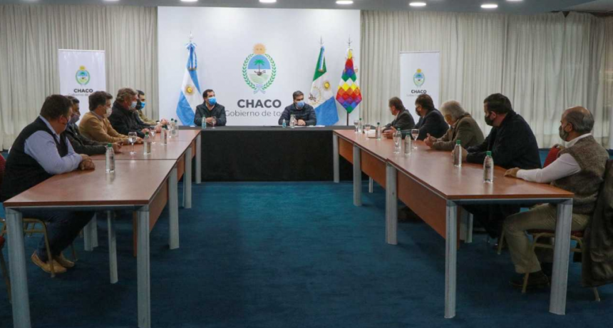 Di&aacute;logo entre Capitanich y la Mesa Nacional de Enlace con propuestas para el plan ganadero del Norte Grande
