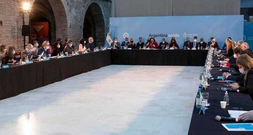 Se re&uacute;ne el Consejo Federal de Salud para analizar c&oacute;mo sigue el plan de vacunaci&oacute;n