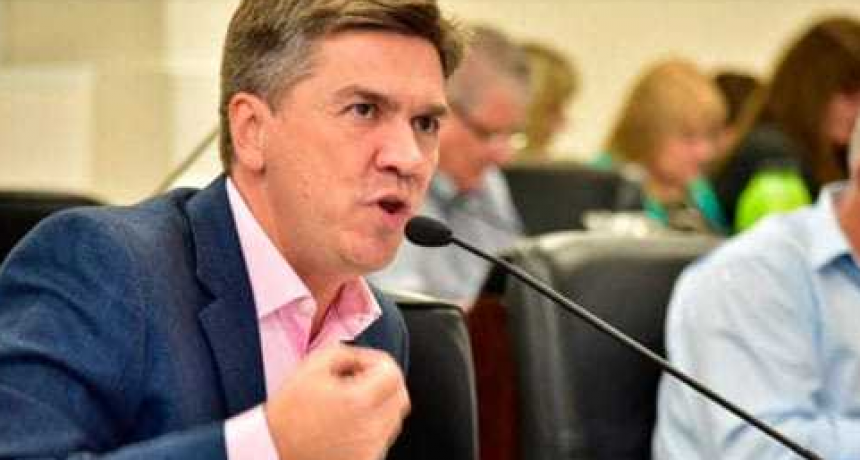 Zdero encabezar&aacute; la lista de diputados provinciales y Polini la de nacionales en una de las lista de la UCR