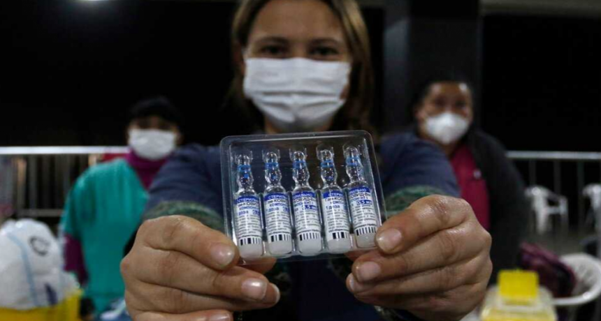 Comienza el estudio para combinar vacunas contra el coronavirus