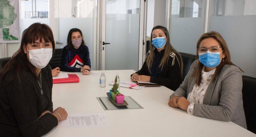 Magda Ayala en Buenos Aires: Reuniones y planificaci&oacute;n de trabajos futuros 