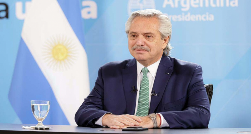 El Gobierno prorroga el DNU por cuatro semanas y analiza "vuelos especiales"