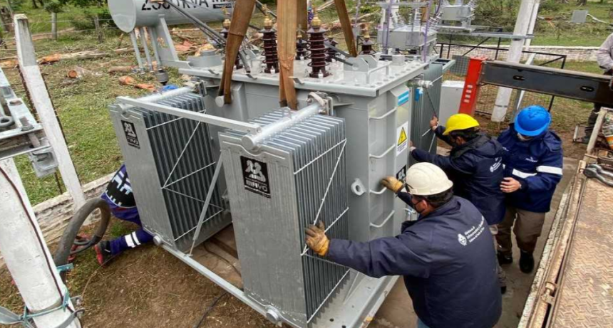 Etapa final de las obras de mejoramiento del suministro el&eacute;ctrico a la Isla del Cerrito