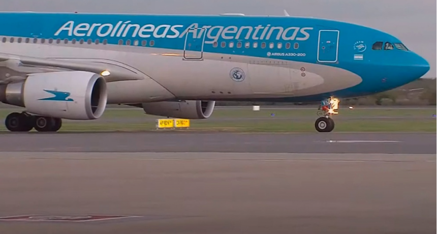 Aerol&iacute;neas extiende al 30 de abril los cambios de fechas de pasajes al exterior sin costos