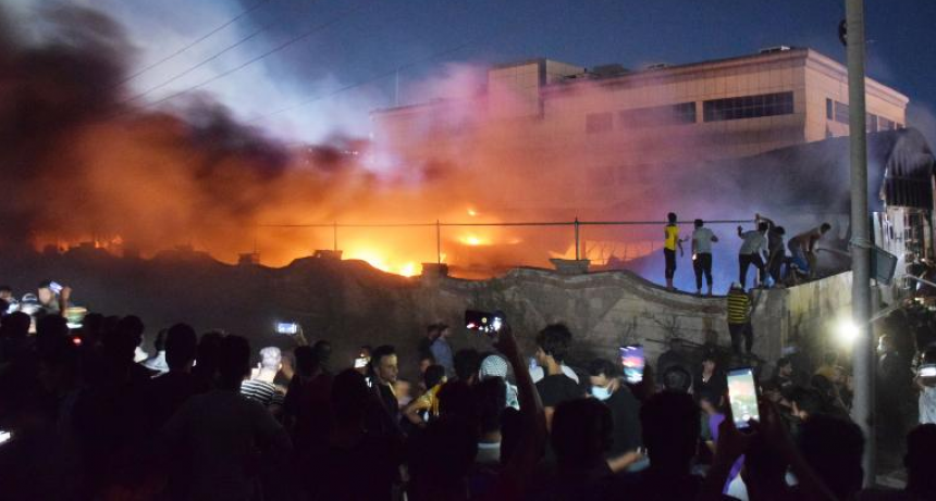 M&aacute;s de 60 personas mueren en un incendio en un hospital en Iraq 