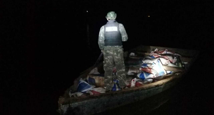 Prefectura secuestr&oacute; m&aacute;s de cuatro toneladas de granos de soja