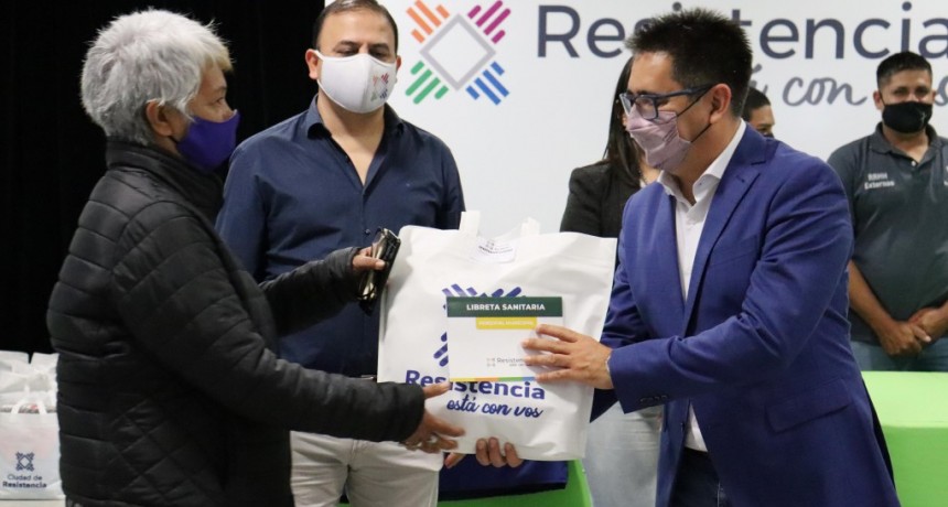 Presentaron la libreta sanitaria para empleados municipales 
