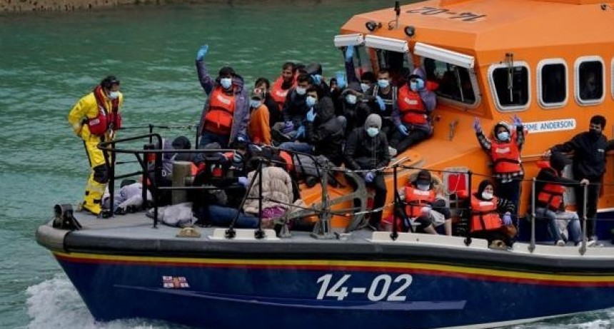 El Reino Unido endurece las penas contra los inmigrantes ilegales