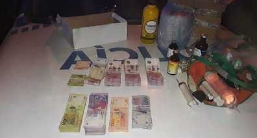 Más de $100 mil secuestrados en una carrera de caballos clandestina