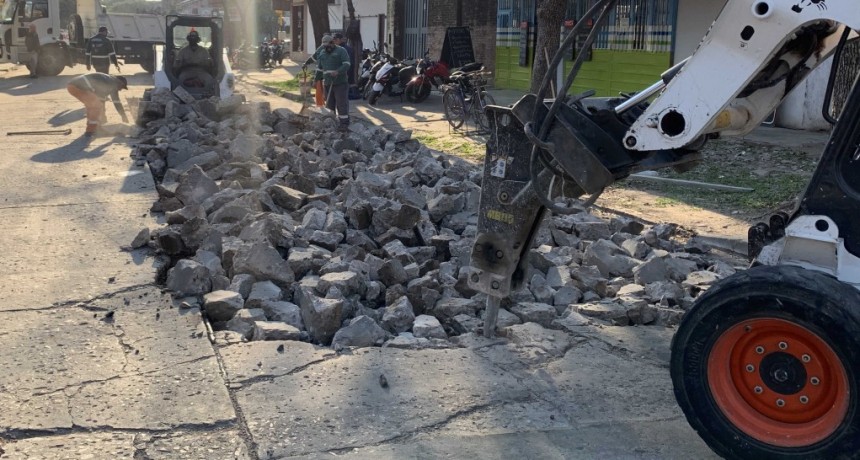 Continúa el Plan de Bacheo para mejorar las calles de Resistencia 