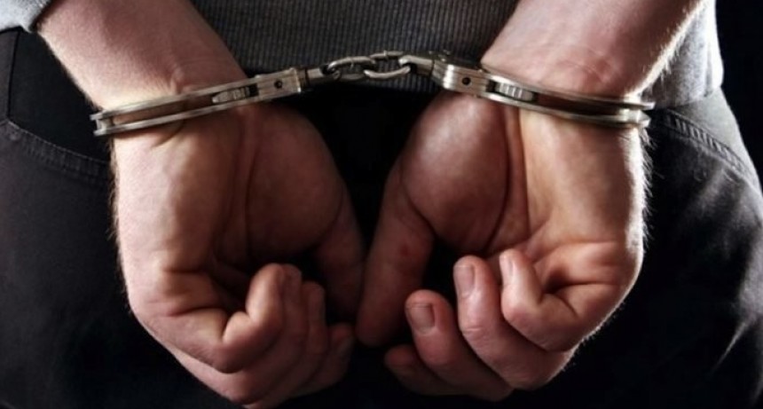 Por el asesinato de un hombre, detienen al exnovio de la mujer