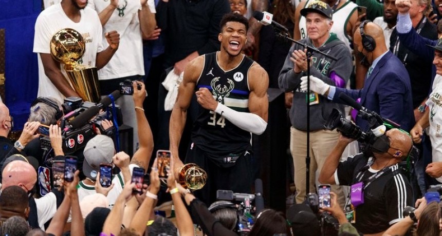 Después de 50 años, Milwaukee Bucks se coronó campeón de la NBA
