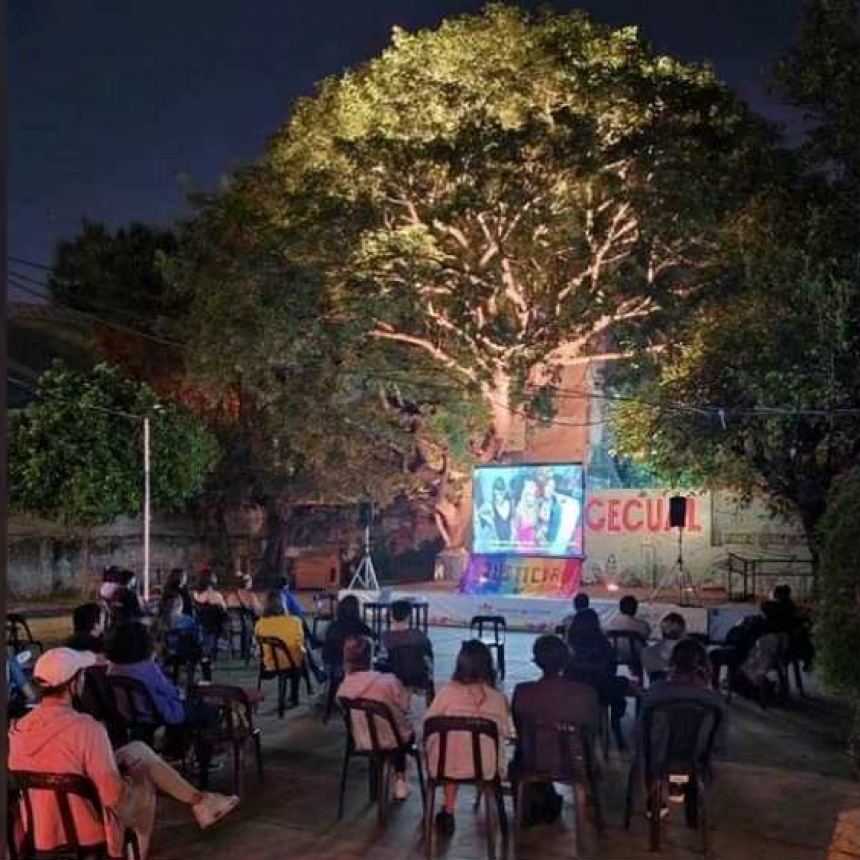 Caloi en su tinta en una nueva noche de Cine Timbó