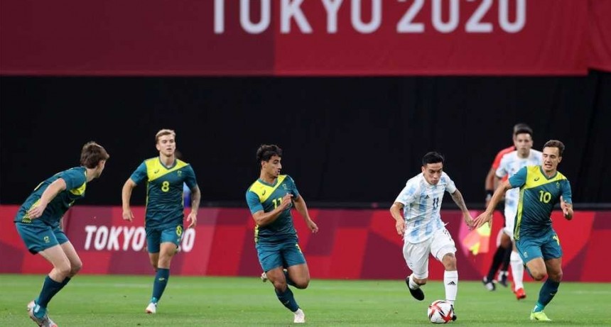 Argentina debutó con una derrota ante Australia en Saporo