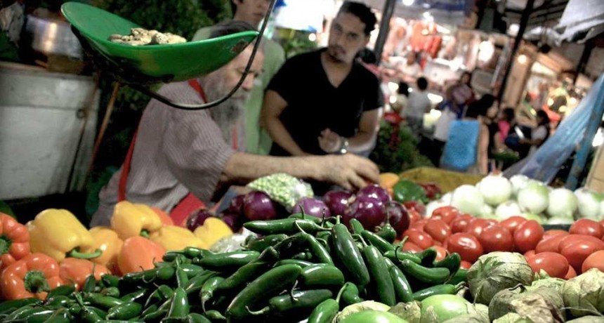 La canasta básica alimentaria subió 3,6% en junio