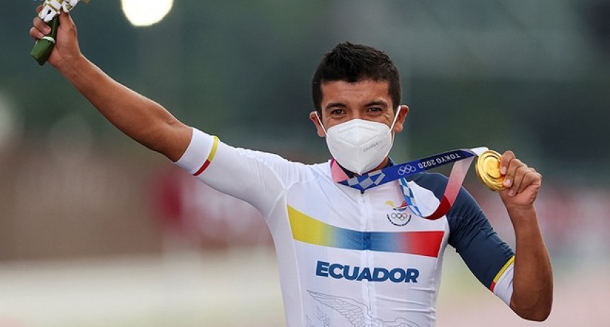 Histórico: el ecuatoriano Richard Carapaz consiguió el oro en ciclismo de ruta