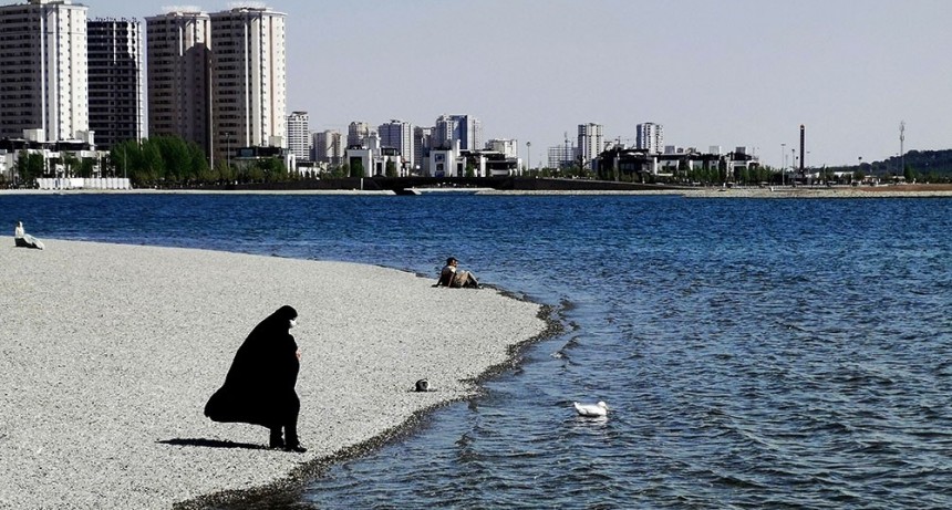 Ir&aacute;n volvi&oacute; a batir r&eacute;cord de casos de coronavirus, asolado por la variante Delta