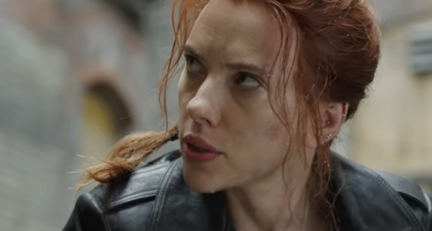 Scarlett Johansson demanda a Disney 