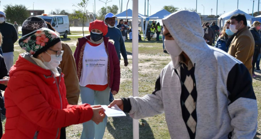 Campaña provincial de vacunación: el Chaco superó las 800 mil dosis aplicadas contra la COVID-19