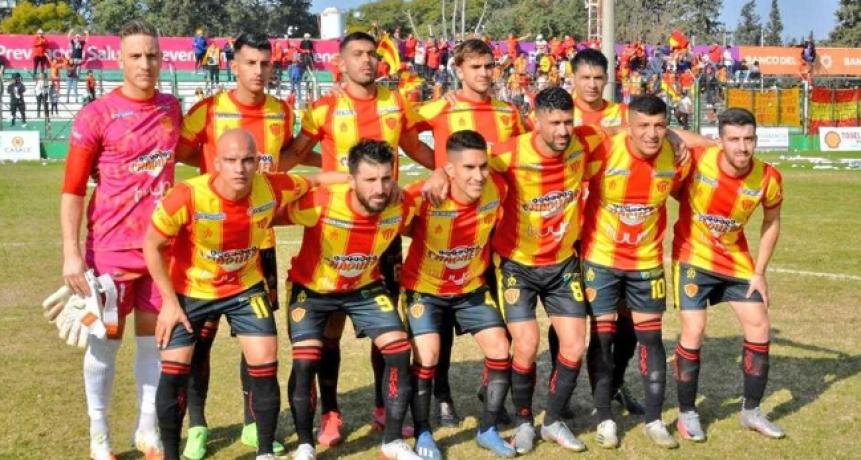 Sarmiento recibe este sábado a Gimnasia y Tiro con la ilusión de seguir sumando