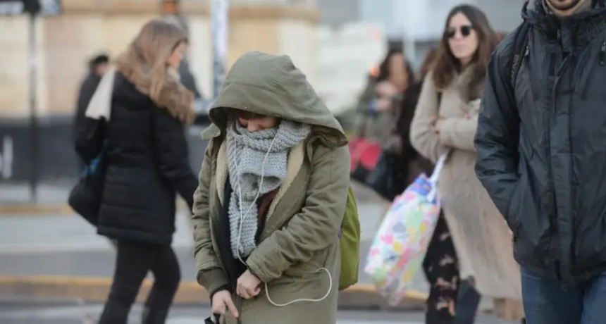 Mañana fría con 4.9° y se espera lo mismo hacía el fin de semana: el pronóstico de este viernes