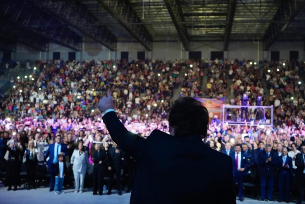 Milei pasó por Chaco y calificó al Estado como un “falso Dios”