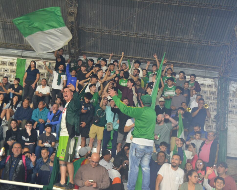 Hindú venció a Villa y habrá quinto partido para definir al campeón del básquet metropolitano